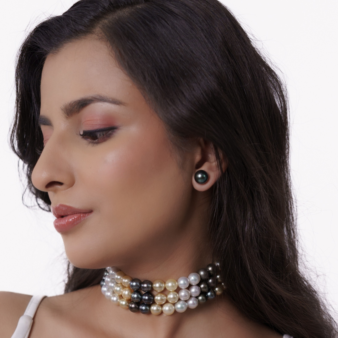 TAHITIAN SEA PEARL STUDS